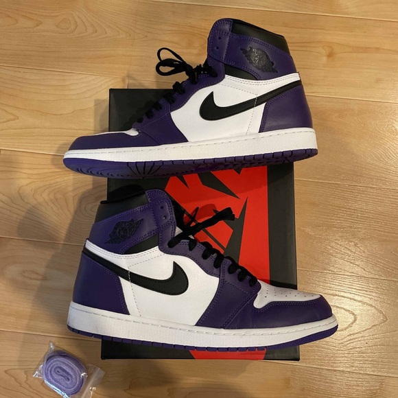 Air Jordan 1 Retro High OG ‘Court Purple 2.0’ 555088-500 Size 12.5 - Picture 2 of 7